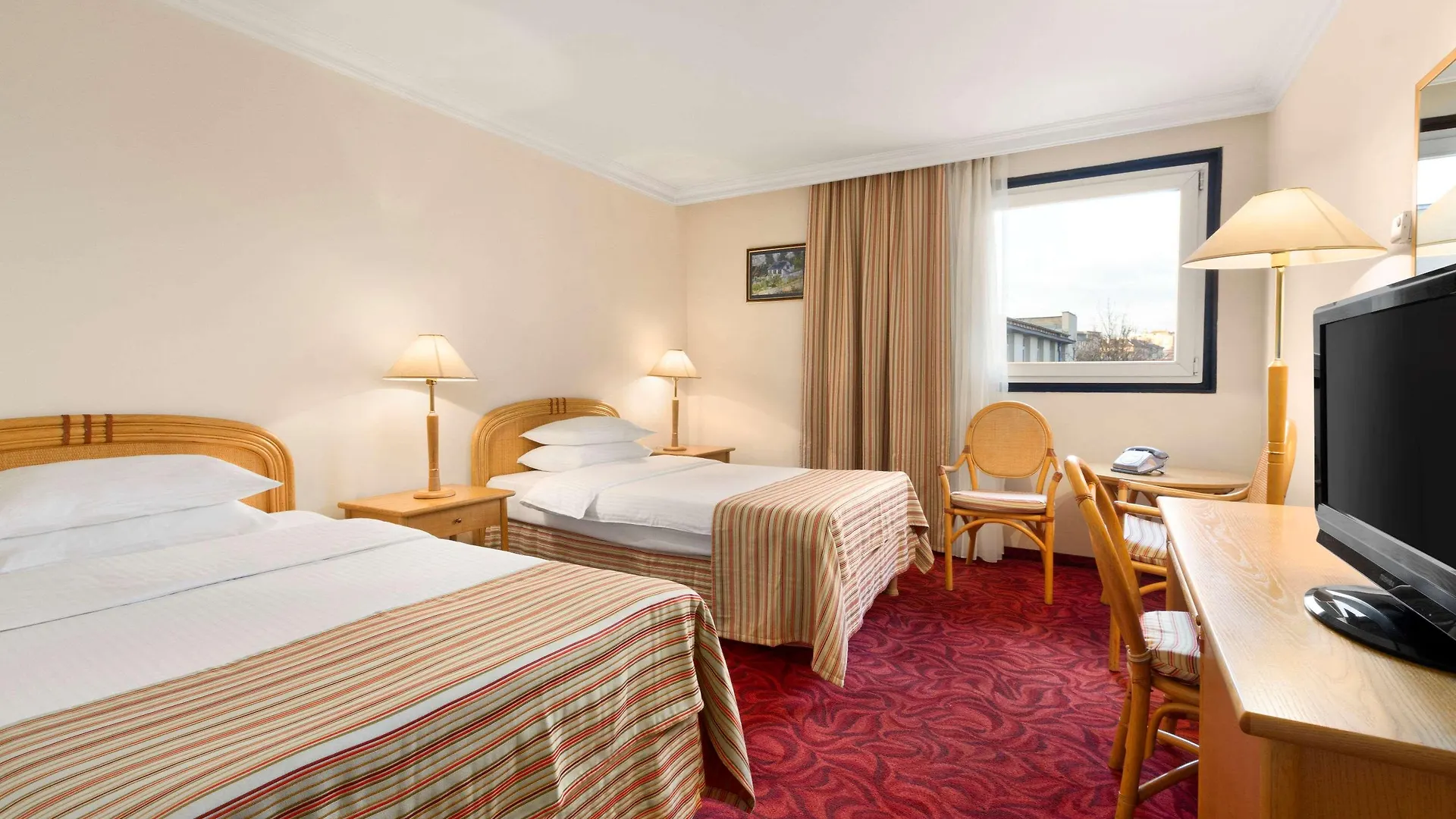 Ramada By Wyndham Sofia City Center