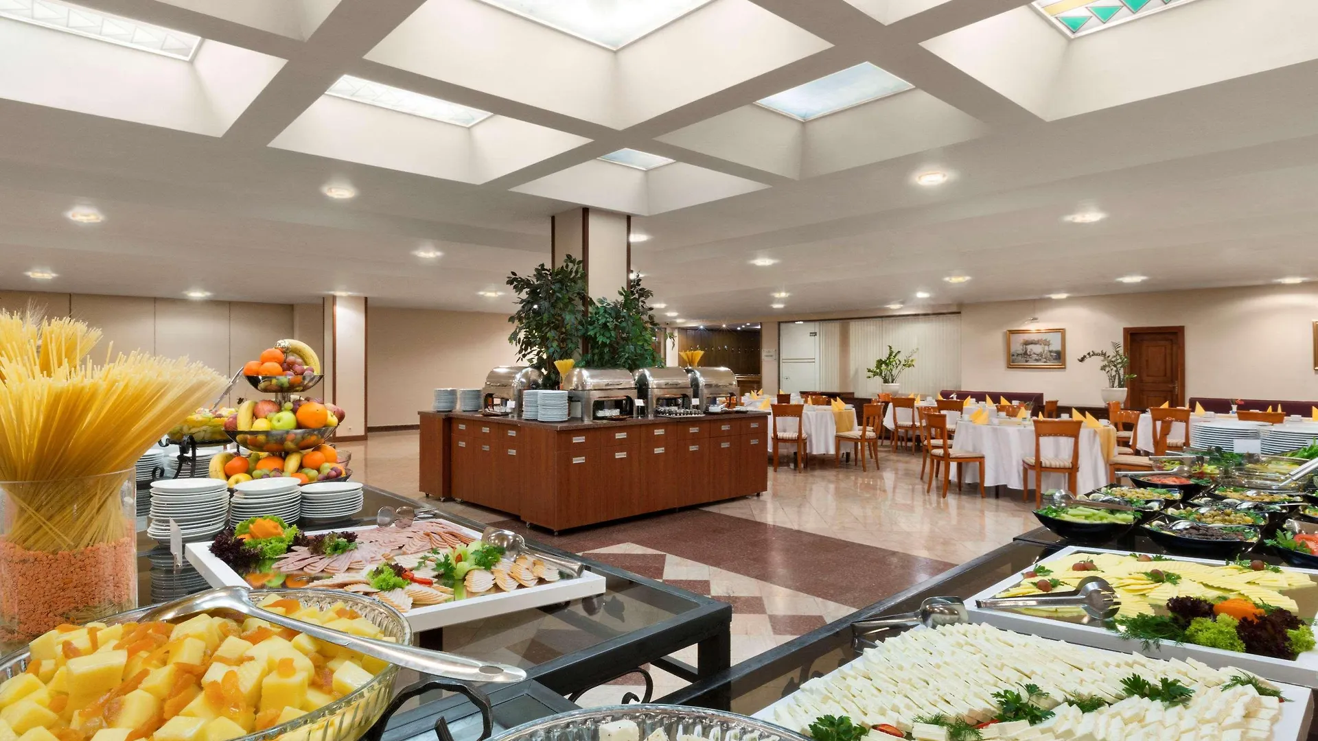 **** Hotel Ramada By Wyndham Sofia City Center Bulgarien