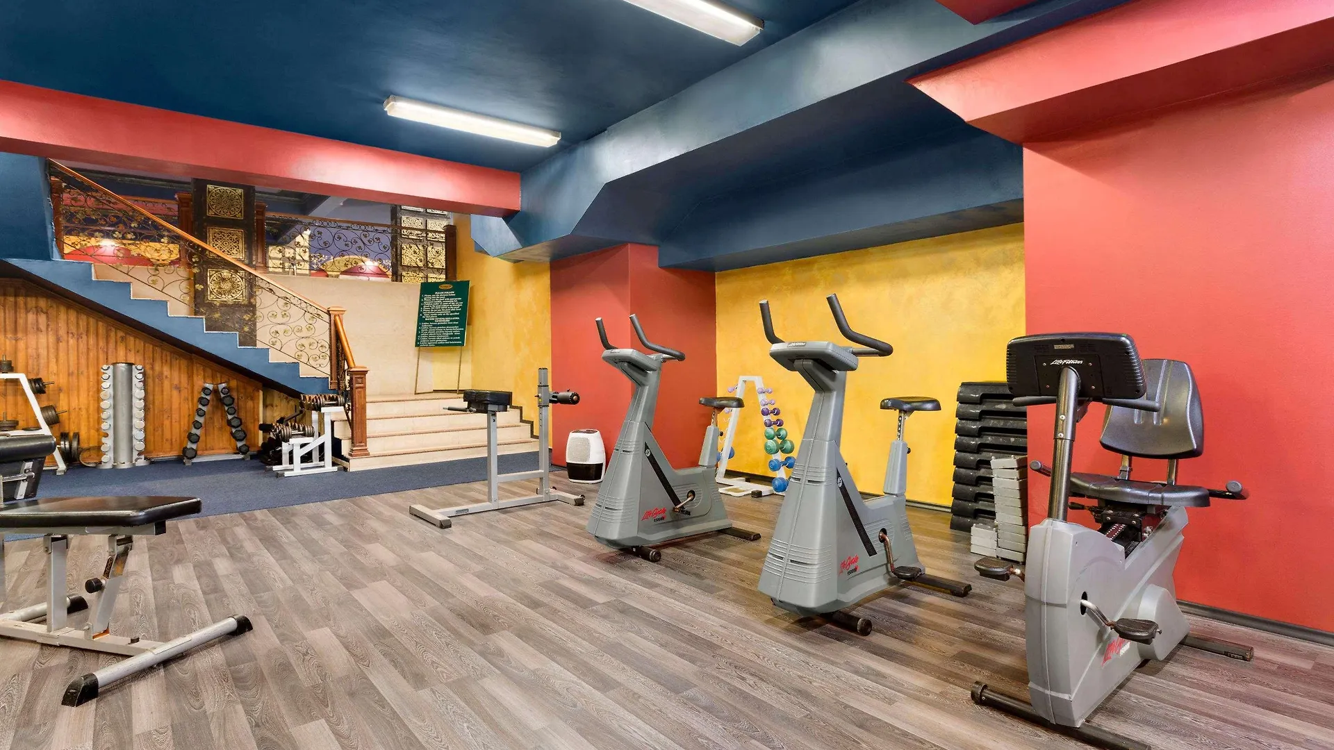 Hotel Ramada By Wyndham Sofia City Center