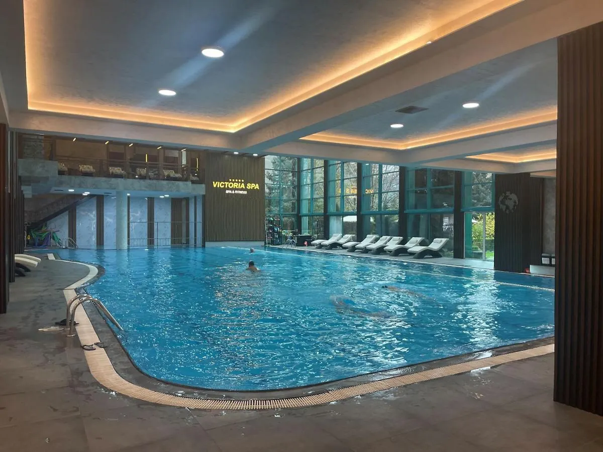 Ramada By Wyndham Sofia City Center 4*,