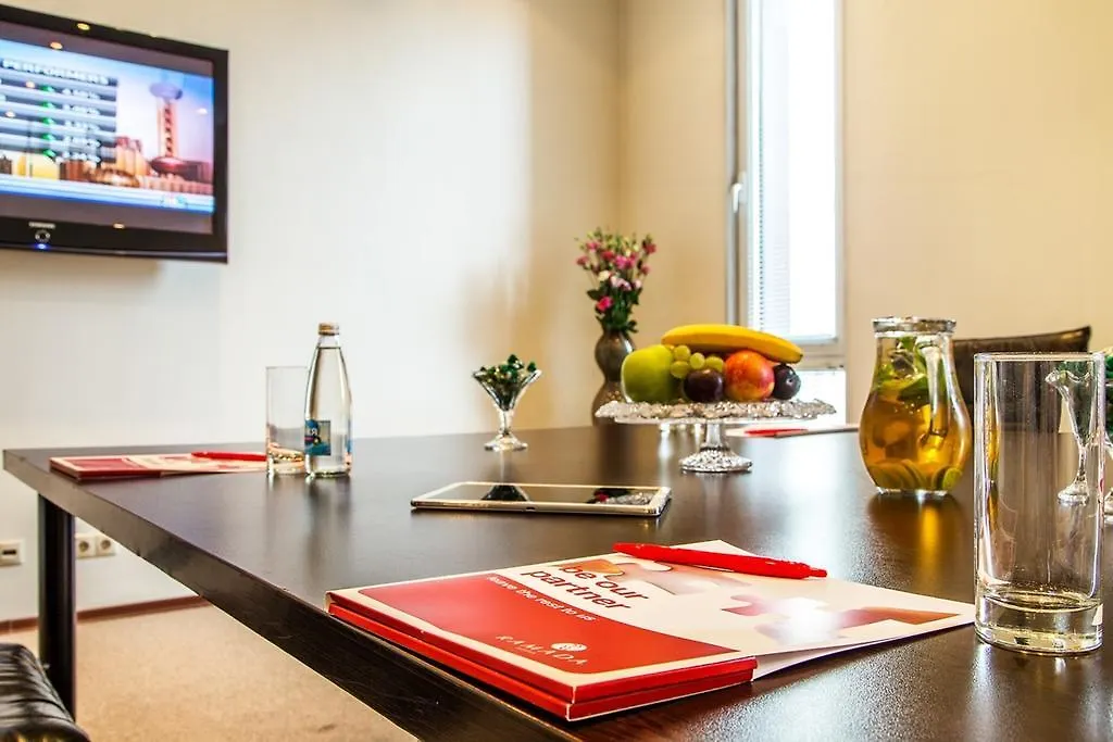 Hotel Ramada By Wyndham Sofia City Center